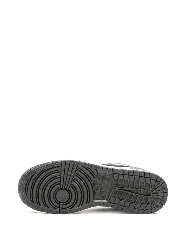 Air Jordan 1 Low "Light Smoke Grey" sneakers